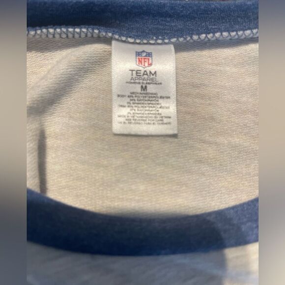 Women’s long sleeve Patriots shirt. SIZE M. NFL Team Apparel. - Picture 3 of 3
